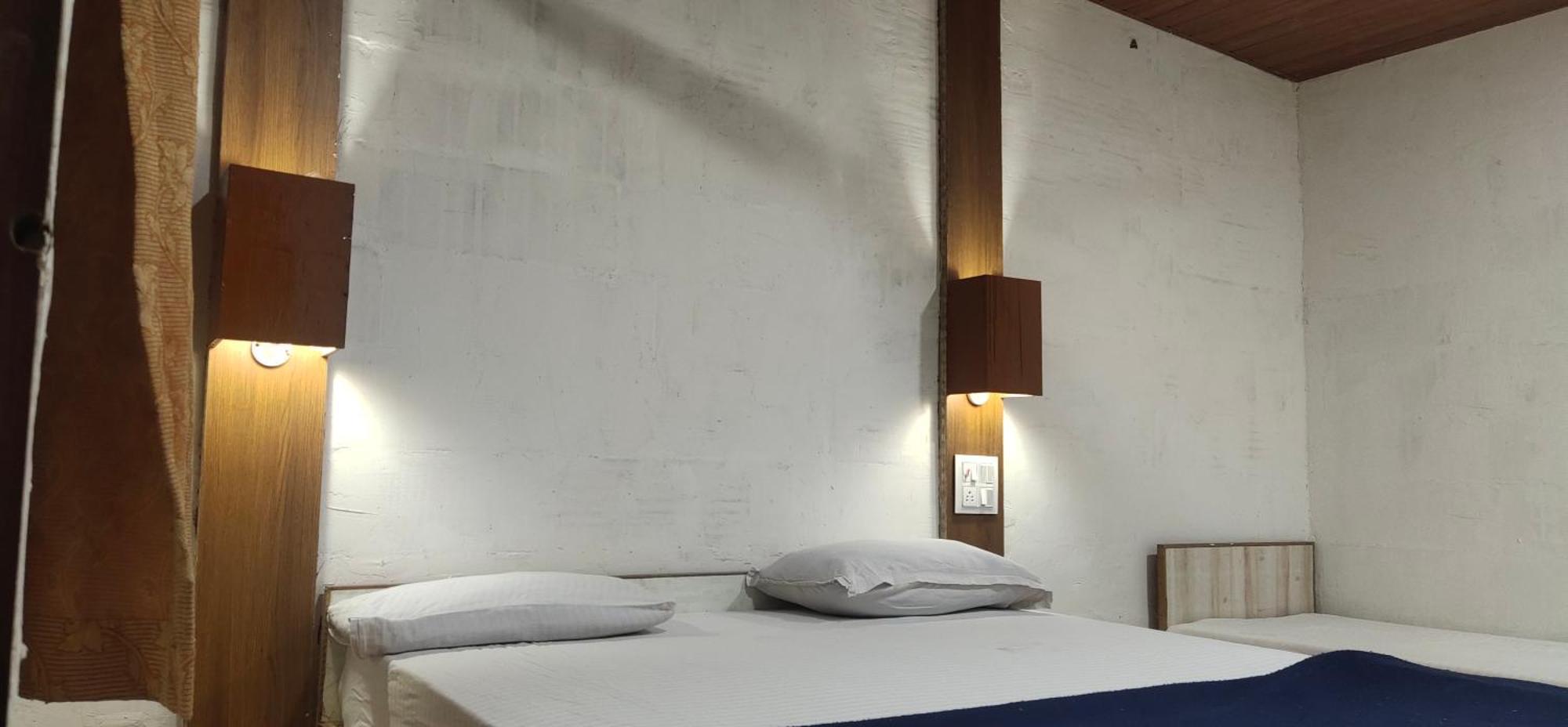 Hotel Hilltone- Matheran Ngoại thất bức ảnh